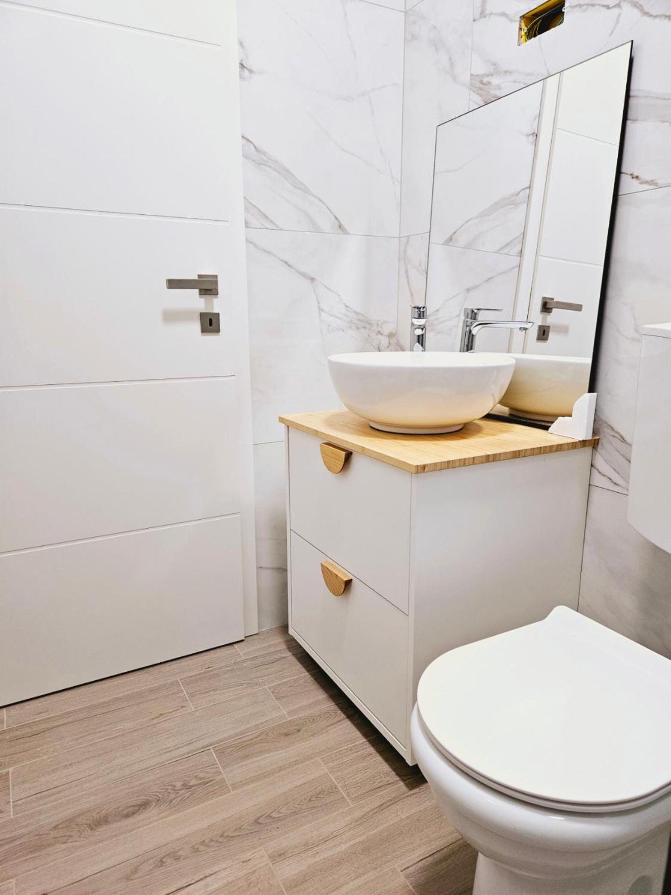 Apartma Tul Izola Luaran gambar