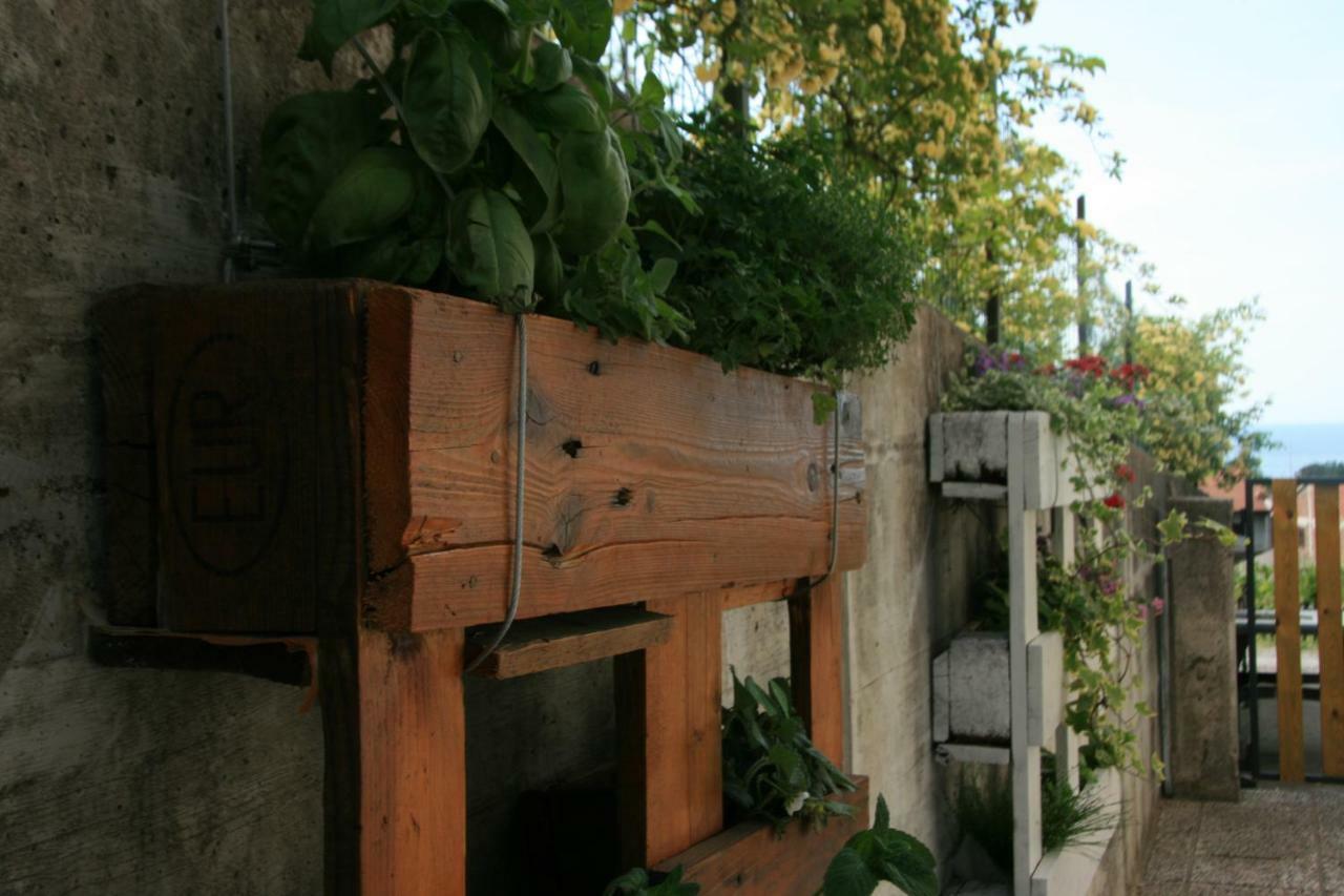 Apartma Tul Izola Luaran gambar